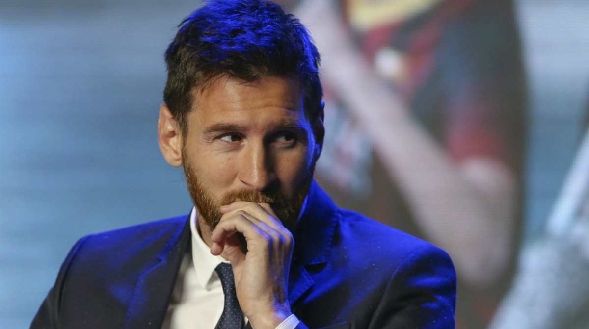 Omg Messi Toca El Piano Como Un Ngel Digitall Post Digitall Post