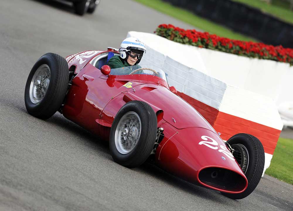 Fallece María Teresa de Filippis, la primera mujer en la F1(video)