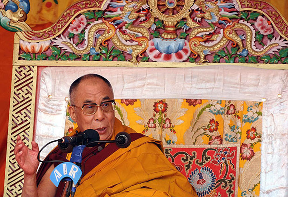 ¿Envidia? confiscan retratos del Dalai Lama