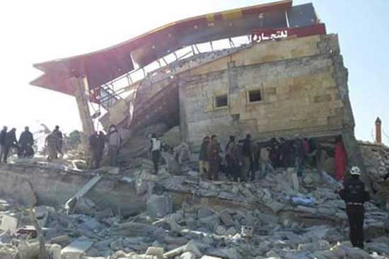 Escuela es alcanzada por bombardeos rusos en Siria, hay 22 muertos