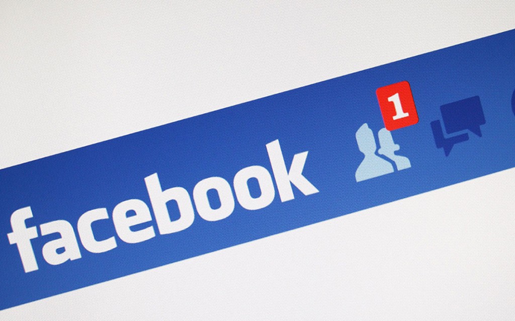 Facebook ¿red social o medio de comunicación?