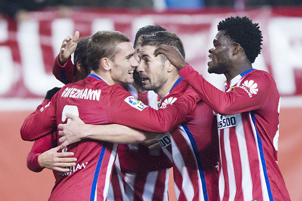 Atlético de Madrid domina a La Coruña 3-0