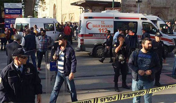 Ataque armado en restaurante de Estambul deja un muerto y dos heridos
