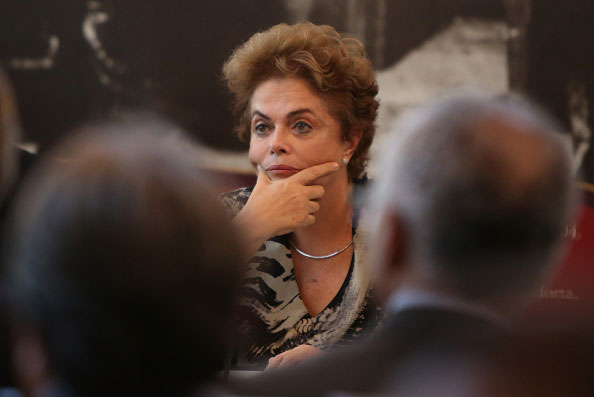 (video) Senado inicia sesión que puede apartar a Rousseff de presidencia