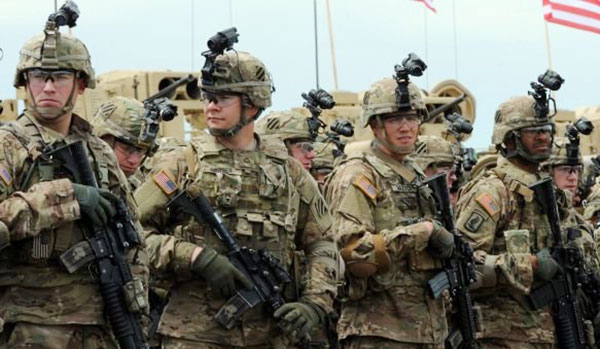 Veteranos de guerra de EUA piden nacionalizar a militares inmigrantes