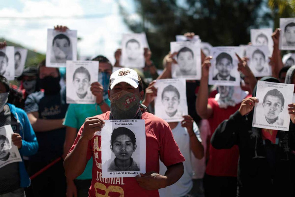 Con relación al caso Ayotzinapa, el ejército responderá al GIEI