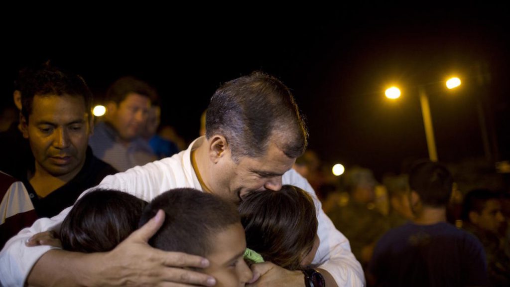 Presidente de Ecuador descarta posibles daños por sismo