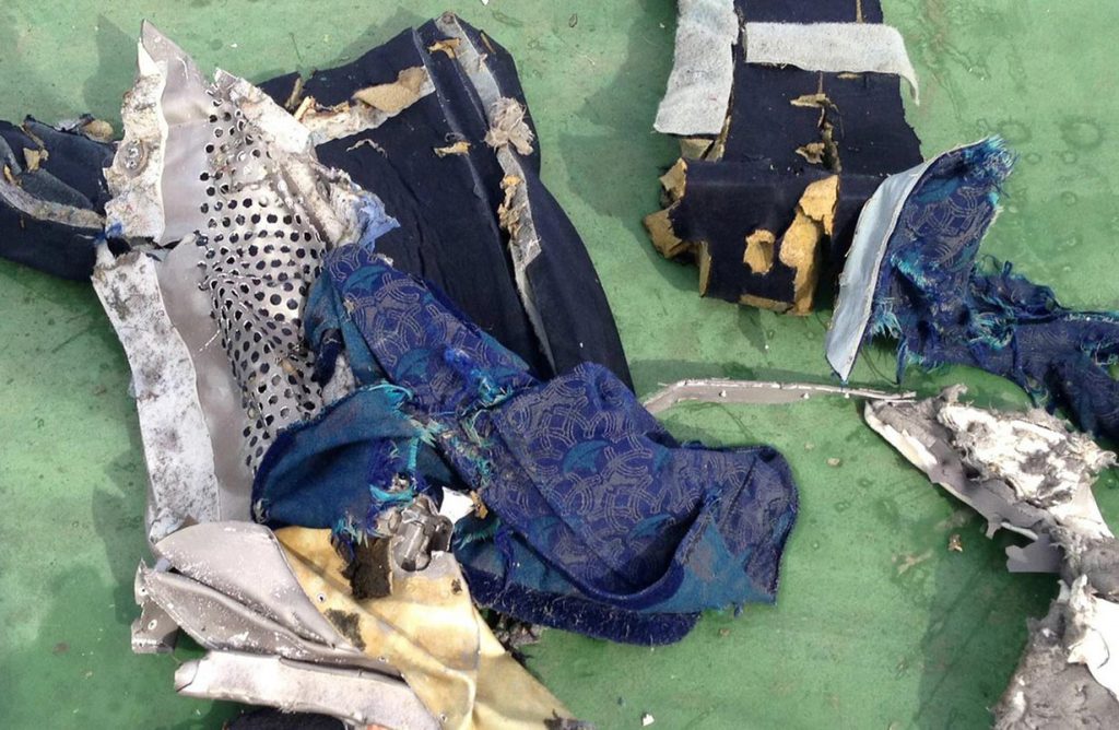 (video) Desestiman teoría de explosión en EgyptAir