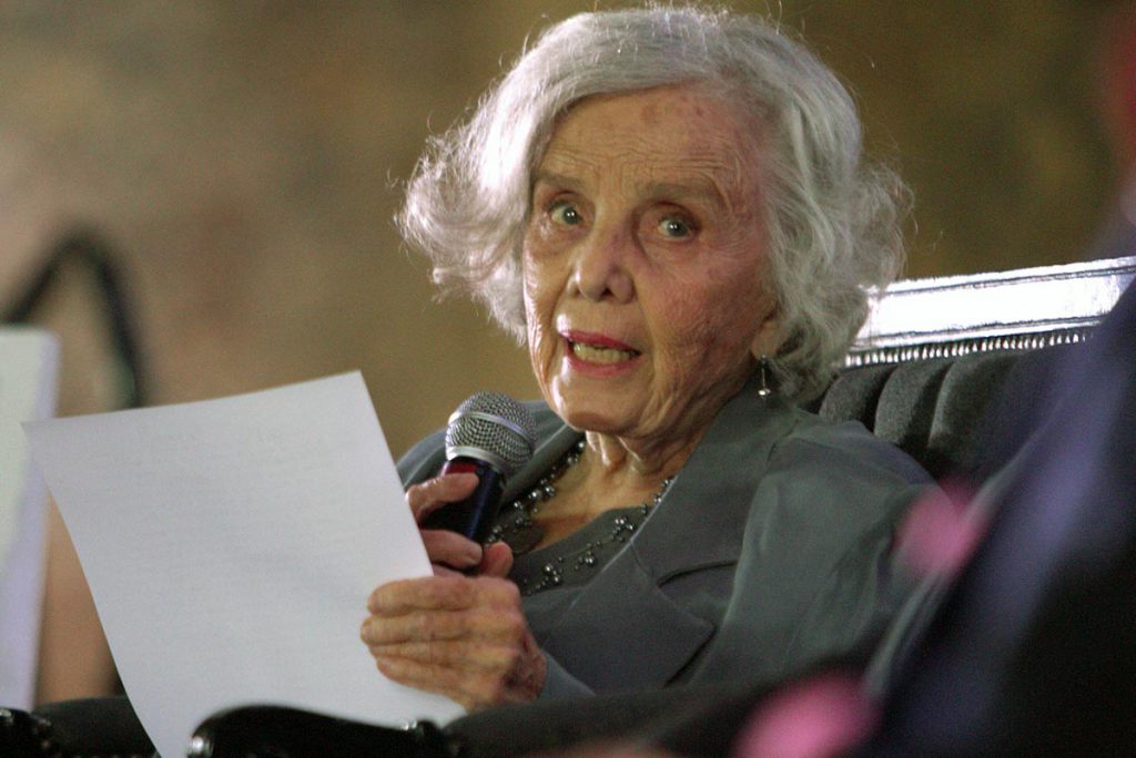 (video) Elena Poniatowska, 84 años, activa y en el periodismo