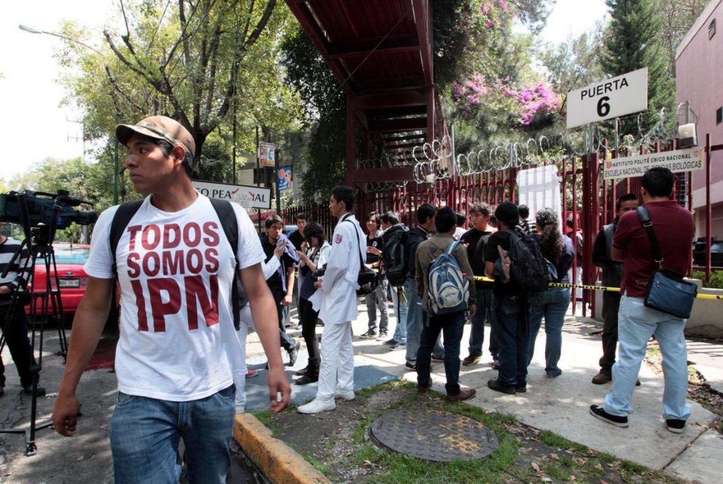 Entregan paristas instalaciones de vocacionales 2, 10 y 13