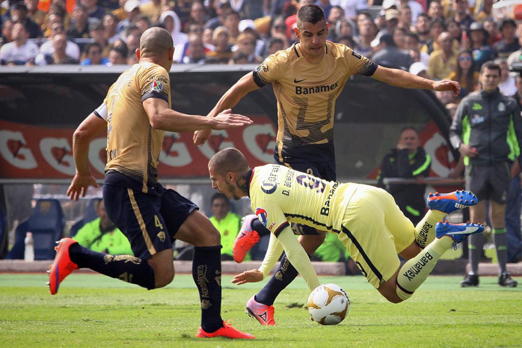 Clausura 2016: Pumas prende vela en el Azul y espera vencer al América