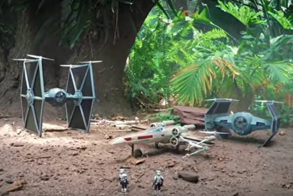 (video) Recrean batalla de Star Wars con drones