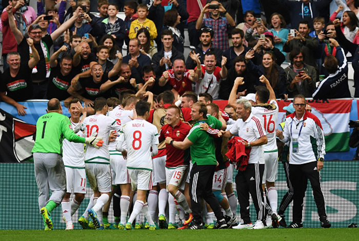 Eurocopa 2016: Hungría sorprende y vence 2-0 a Austria