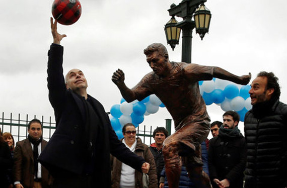 Messi ya tiene estatua