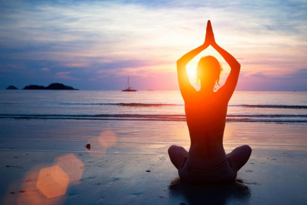 (video) Millones celebran el Día mundial del Yoga