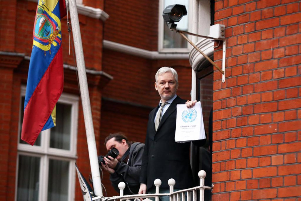 Fiscalía sueca fija entrevista con Assange