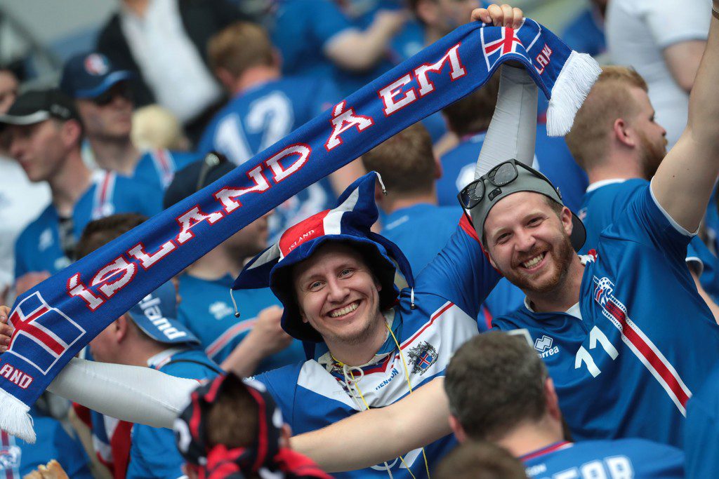 (video) Euro 2016: el futbol calienta a Islandia