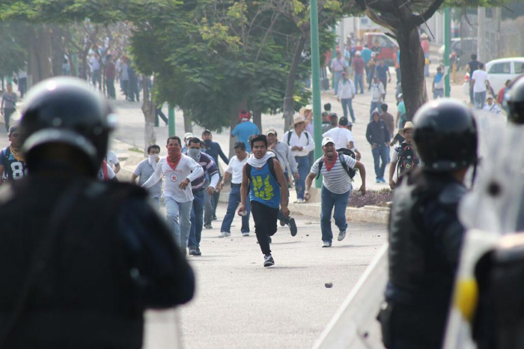 Refuerzan operativos contra la CNTE