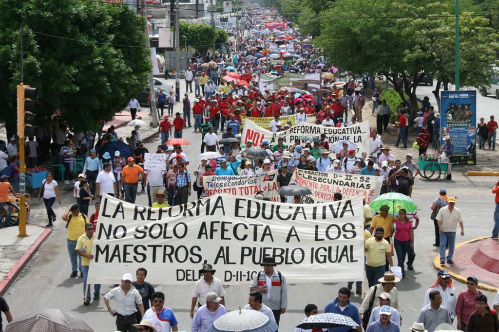 Más de 3 mil maestros no dieron clases en Chiapas