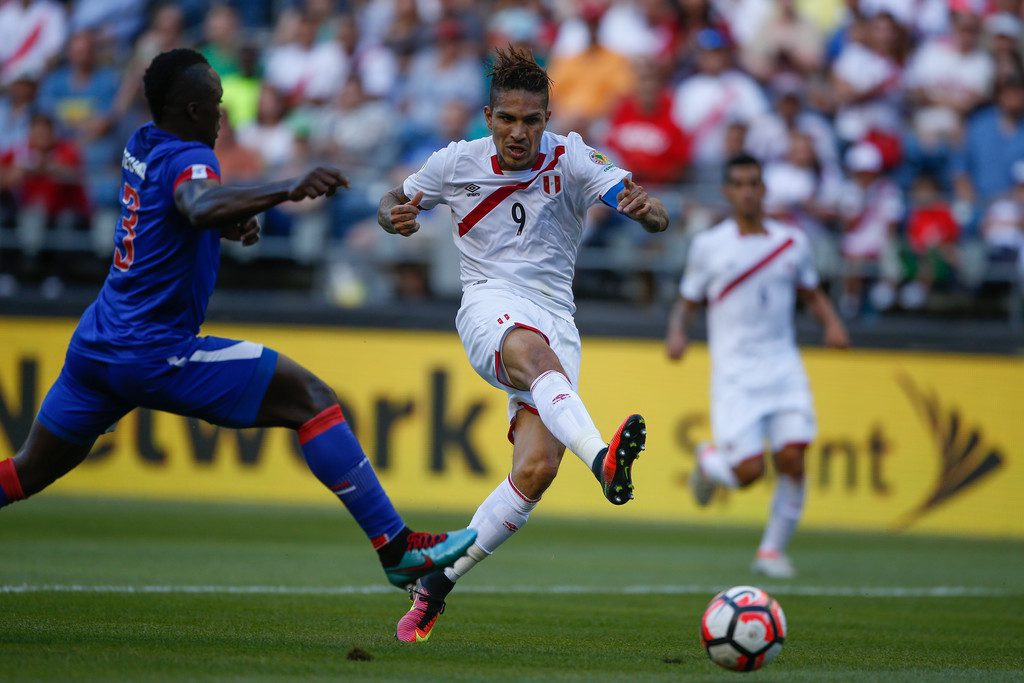 Copa América: Perú con el mínimo bate a Haití