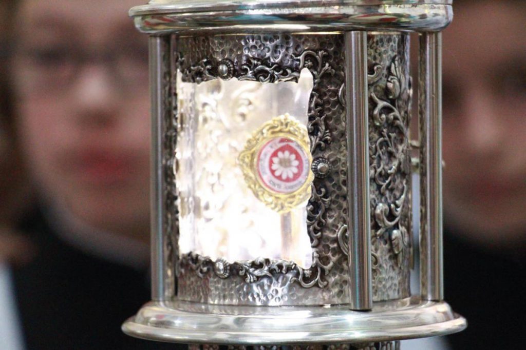 Roban reliquias de Juan Pablo II