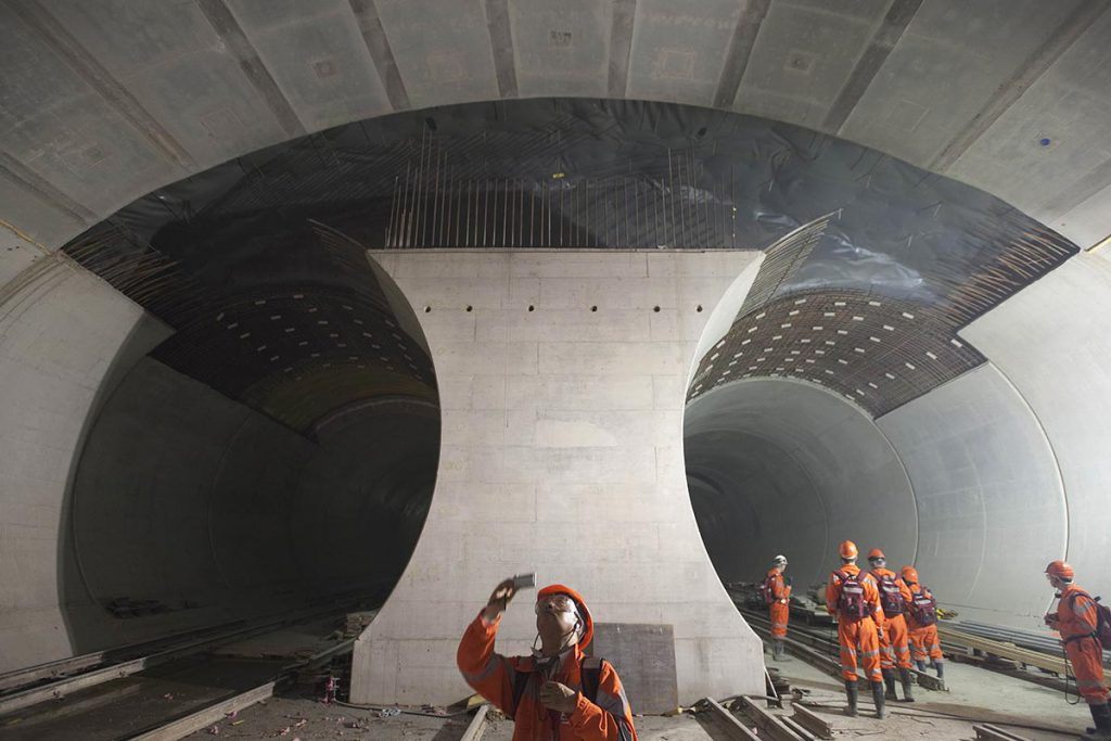 ( video) San Gotardo, el túnel más largo del mundo