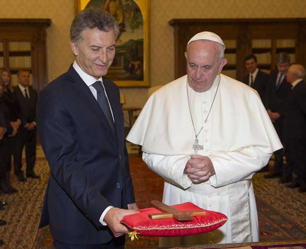 Relaciones tensas de Macri con el Papa