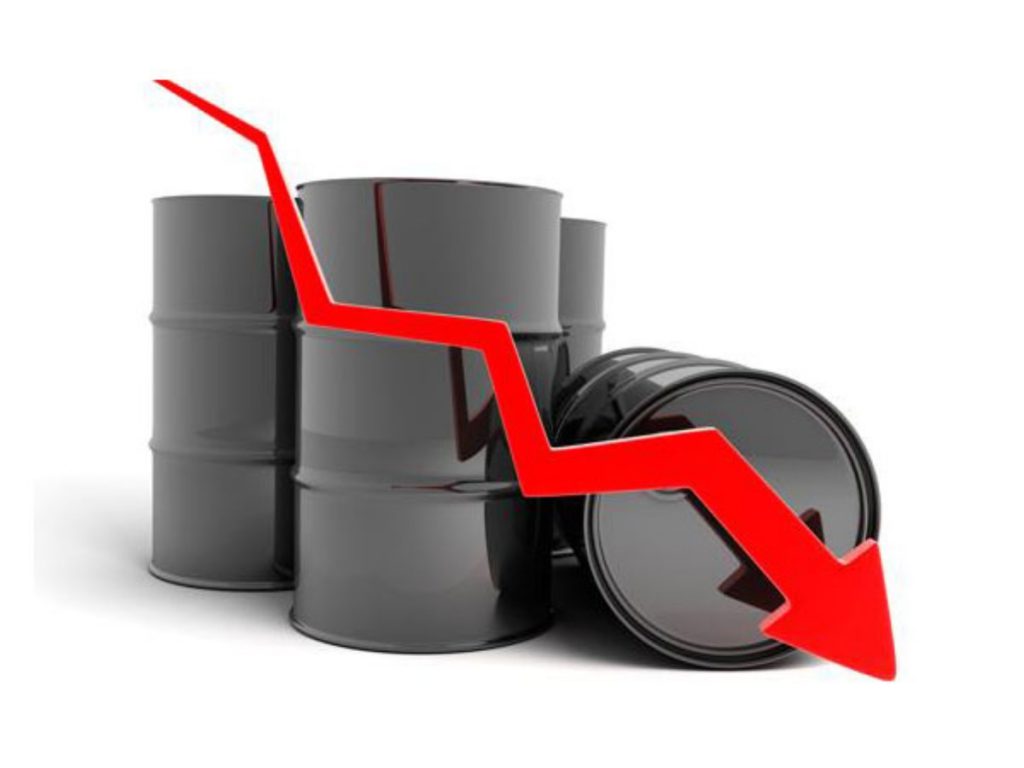Ante perspectivas económicas negativas, petróleo cae