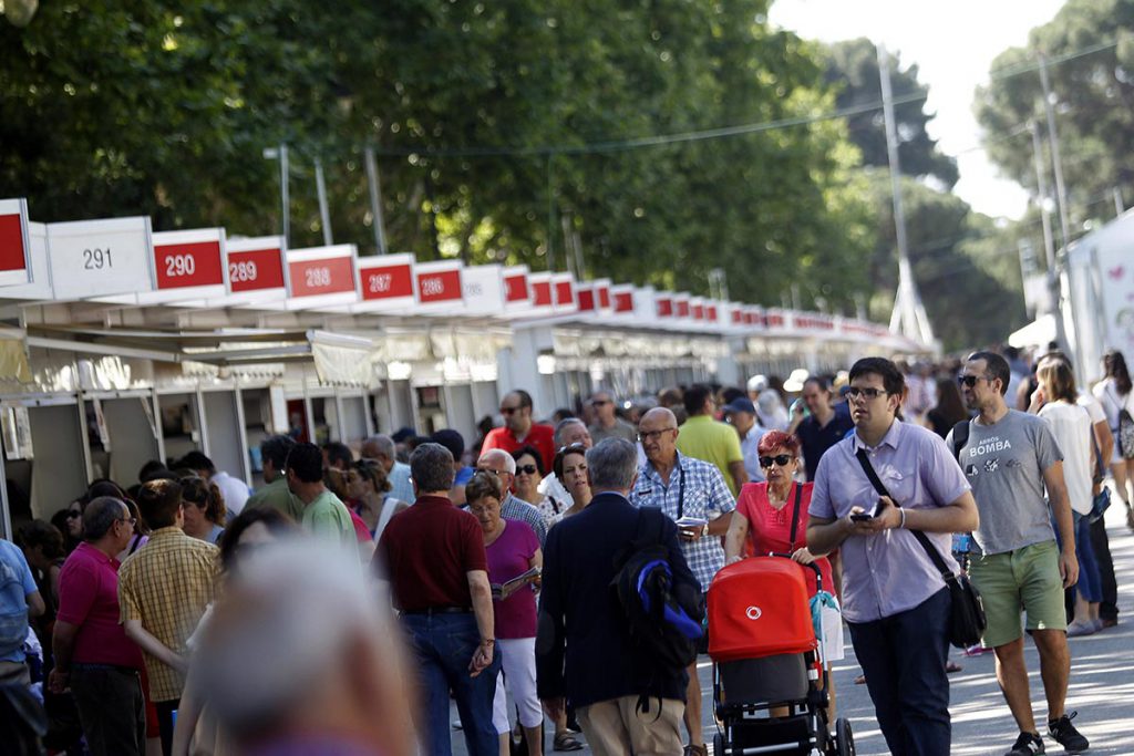 Feria del Libro de Madrid ofrece escaparate a libros mexicanos