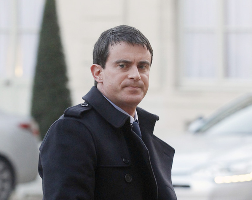 Abuchean a primer ministro francés en Niza
