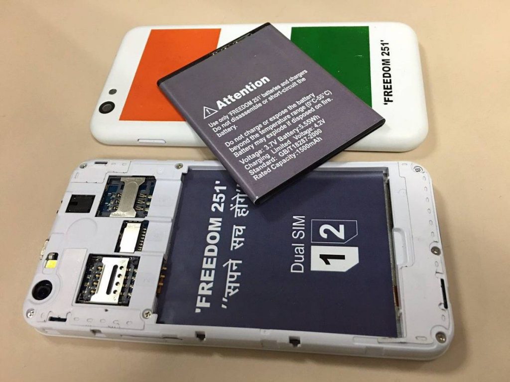 (video) Freedom 251, teléfono de ¡70 pesos!
