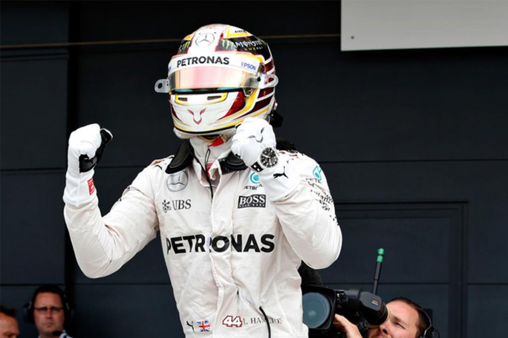 (video) GP de Gran Bretaña: Hamilton en punta