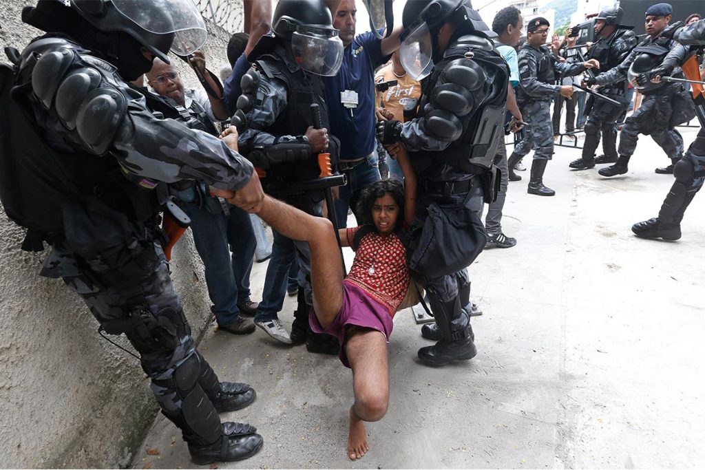 Brutalidad policiaca, la constante en Río
