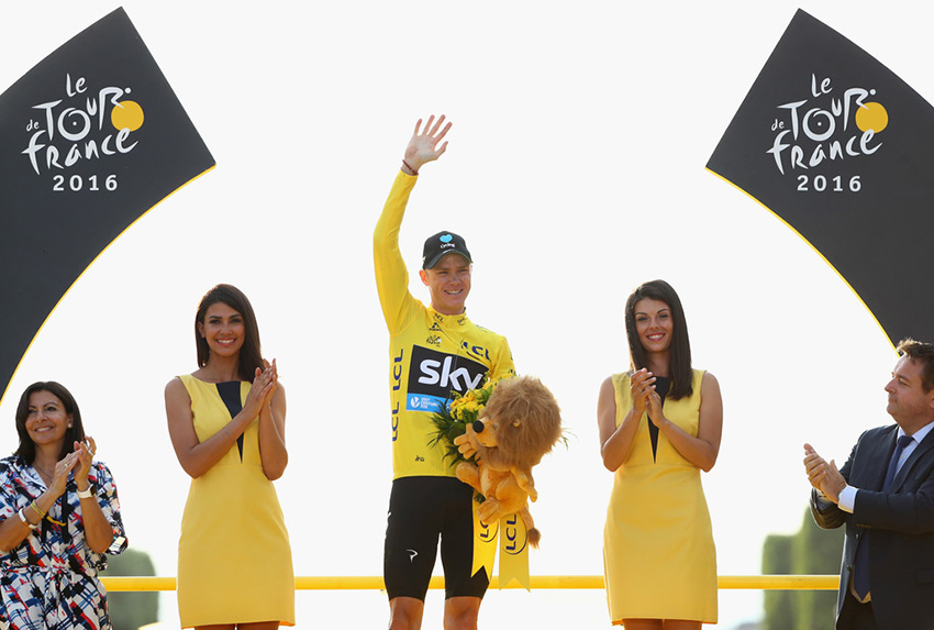 Chris Froome gana por tercera ocasión el Tour de Francia