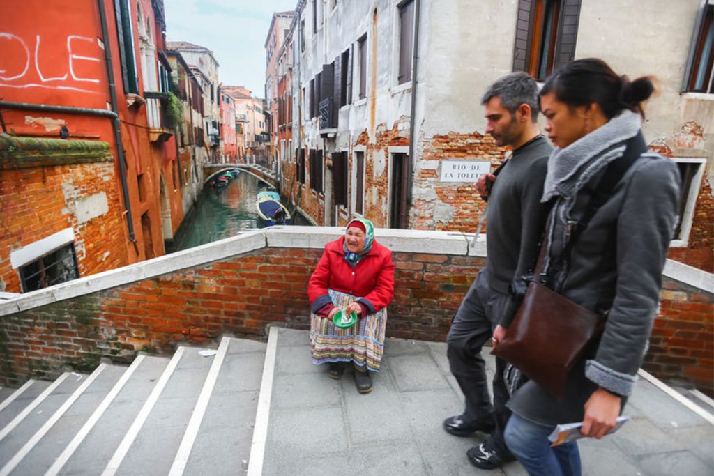 Italia tiene 4.6 millones de personas en pobreza absoluta