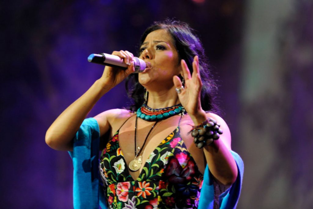 Optimista, recibirá Lila Downs reconocimiento en Montreal