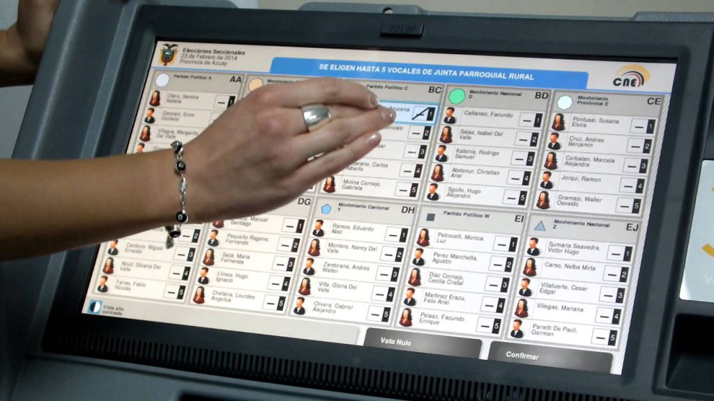Revisan mecanismo de voto por internet