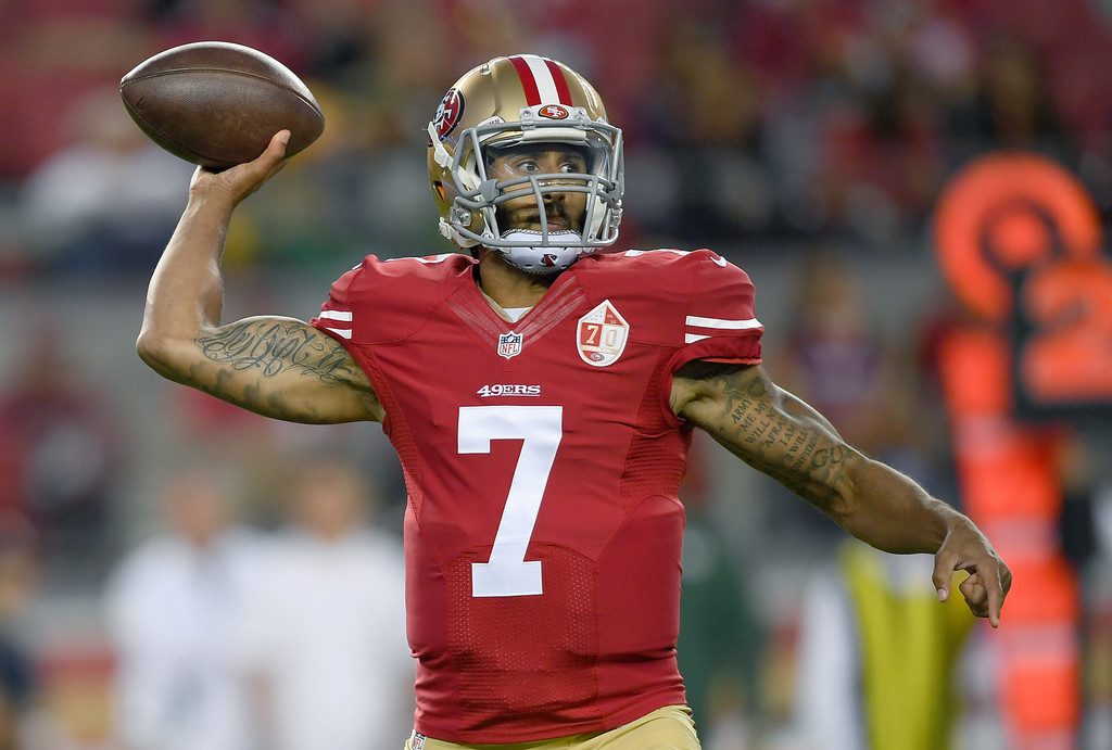NFL: La singular protesta de Kaepernick