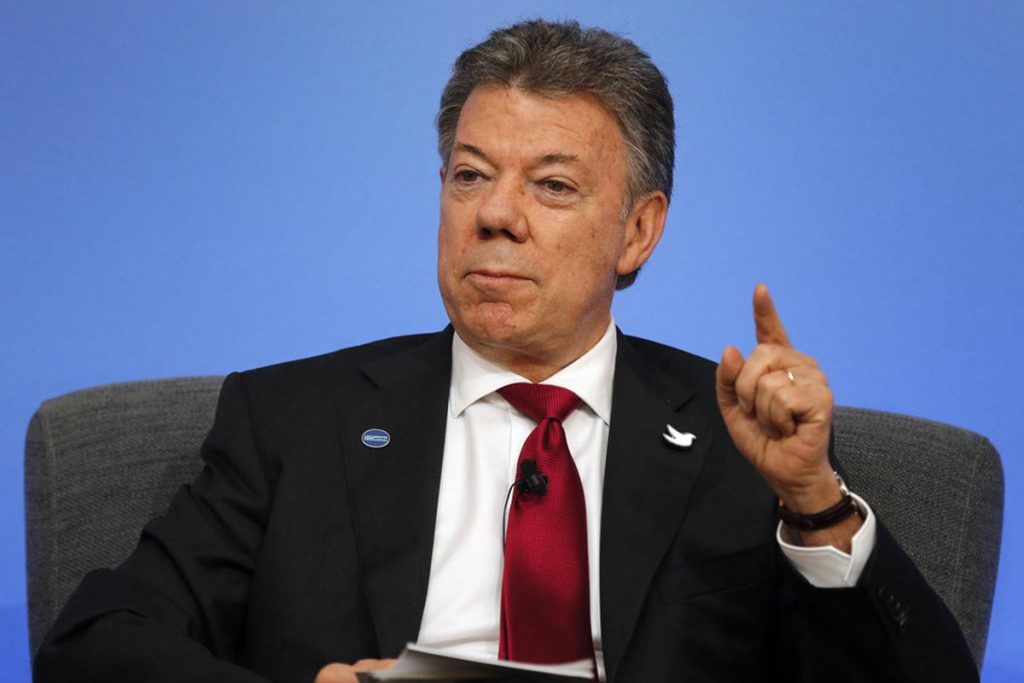 (video) Colombia: Santos promete anuncio importante