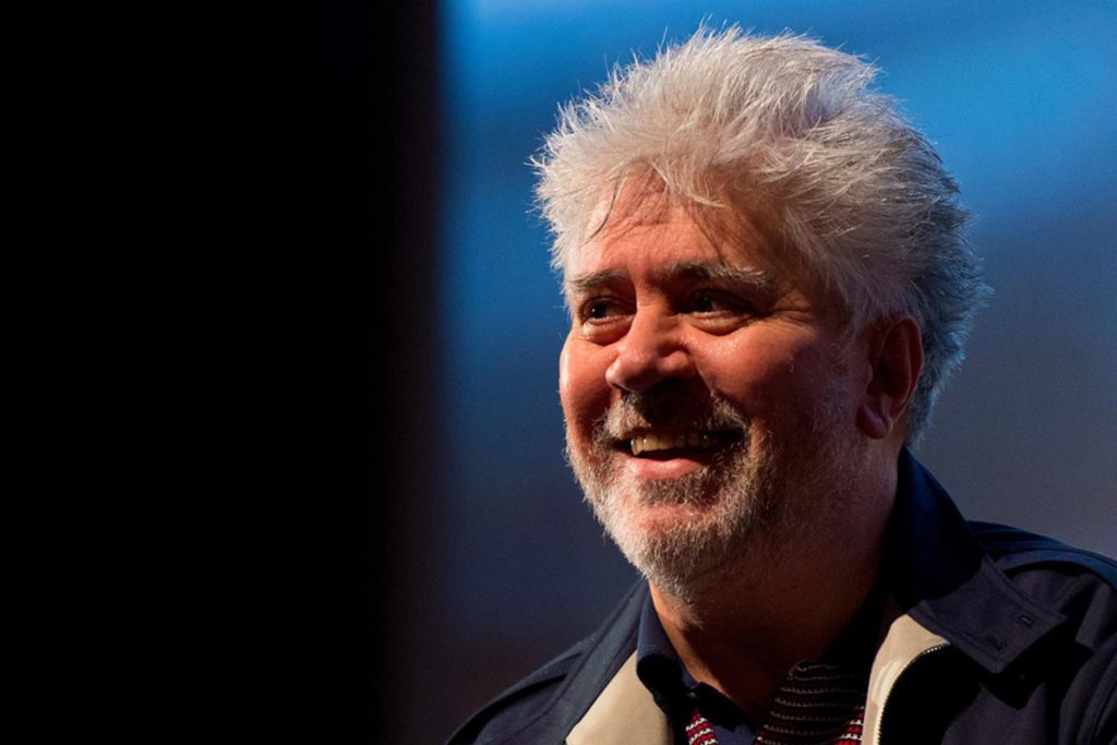 (video) Homenajea el MoMa a Almodóvar