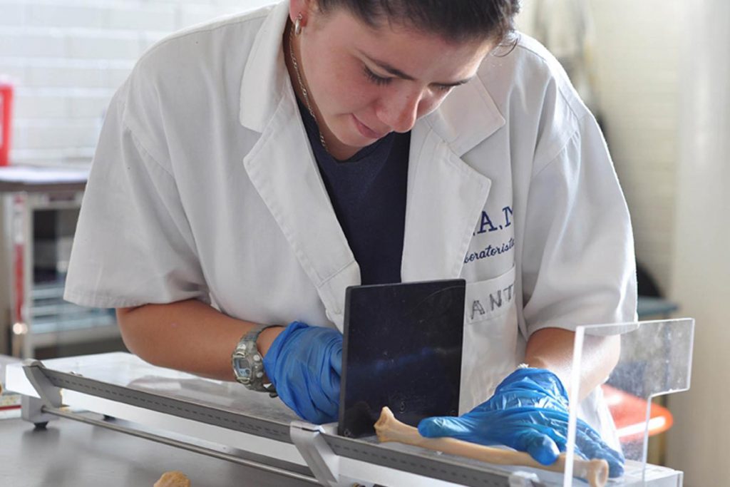 Inaugura UNAM licenciatura en Ciencia Forense
