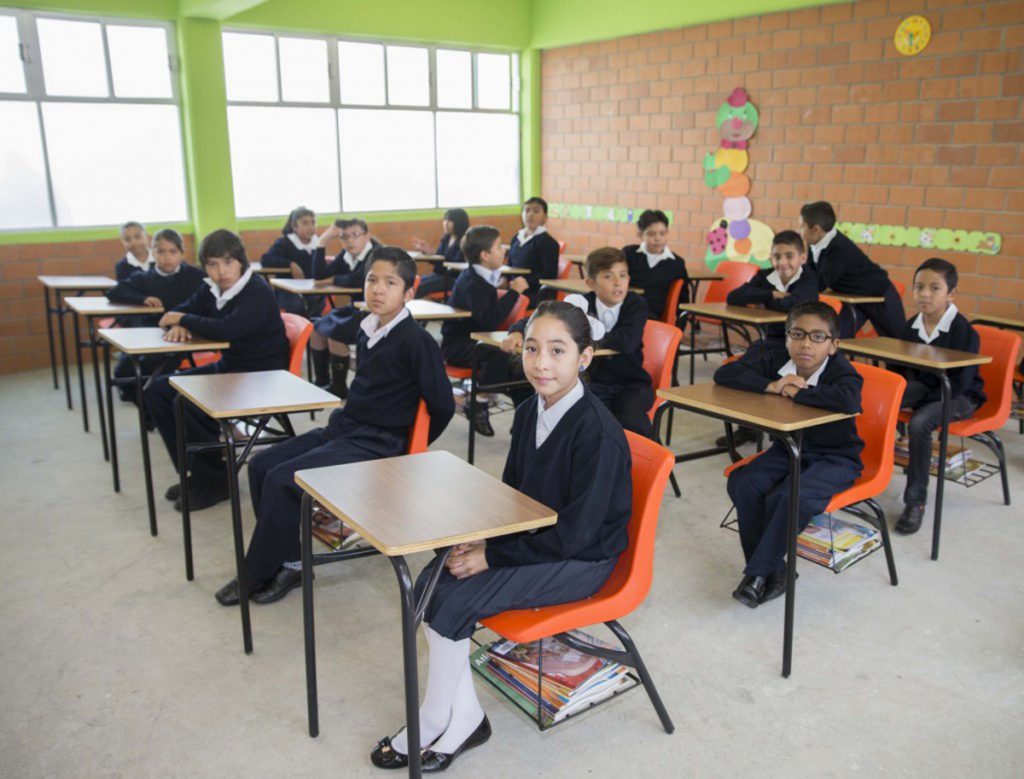 Irónico, la CNTE consiguió «privatizar» la educación