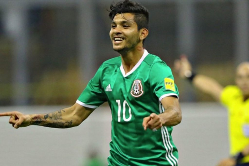 Tecatito” Corona es baja del Tri, Elías Hernández va al quite