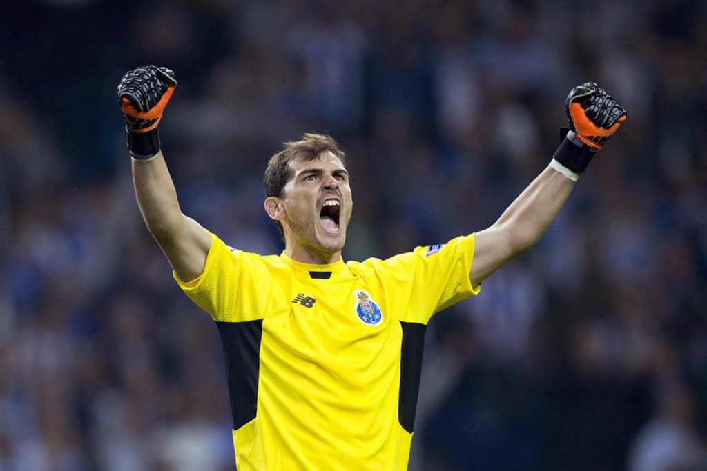 Iker Casillas: 17 años y 161 juegos en Champions