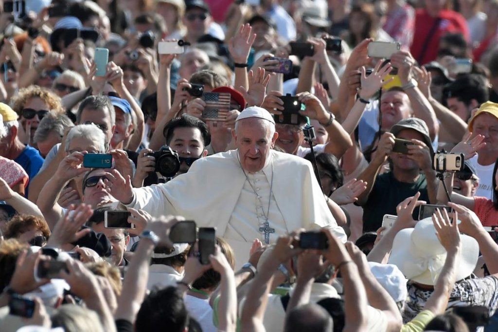 Papa Francisco cierra un año cargado de misericordia