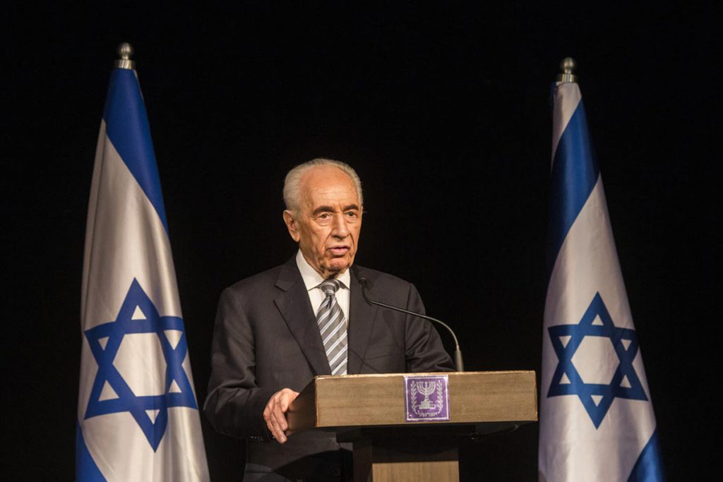 (video) Sufre derrame cerebral Shimon Peres