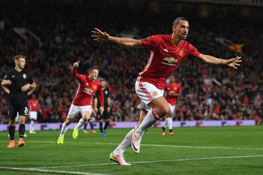 Zlatan rescata al Manchester United