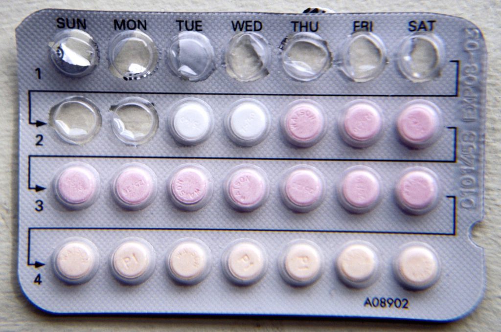 Olvidadizas millennials, no toman píldora anticonceptiva