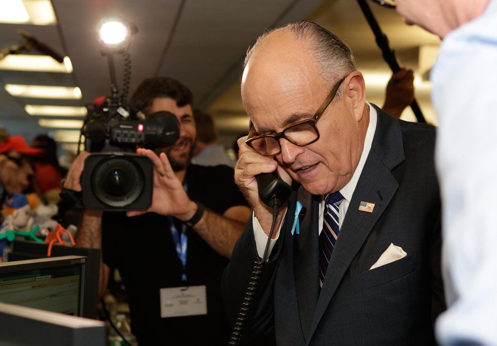 «No se habló del costo del muro»: Giuliani
