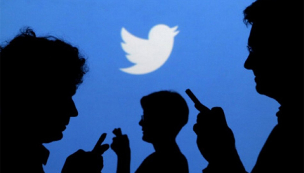 Ante rumor de compra, títulos de Twitter, al alza